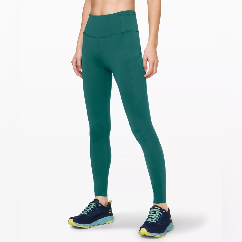 Lululemon Fast and Free Tight Nulux in Laguna Size 4
